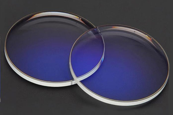 眼镜片雾度值有什么要求？眼镜片雾度值怎么测？